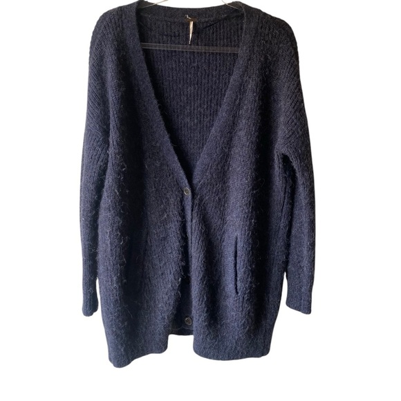 Free People Cloudy Day Oversized Grandpa Navy Cardigan V-neck SZ XS - Picture 8 of 11